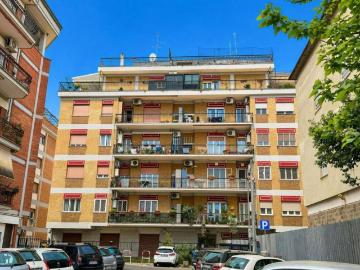 Appartamento in vendita a Ciampino RM
