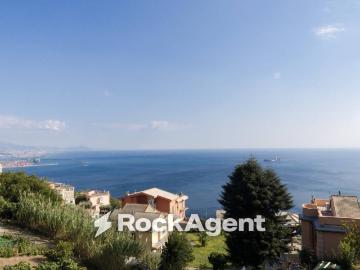 Appartamento in vendita a Genova GE