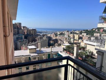 Appartamento in vendita a Genova GE
