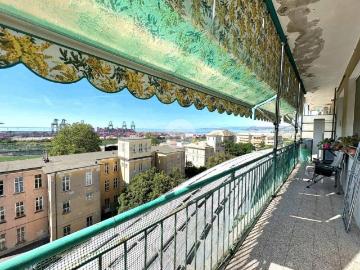 Appartamento in vendita a Genova GE