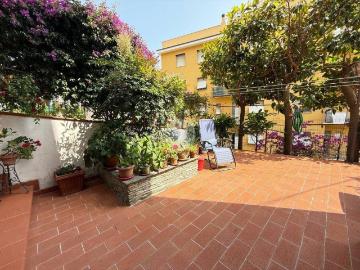 Appartamento in vendita a Genova GE