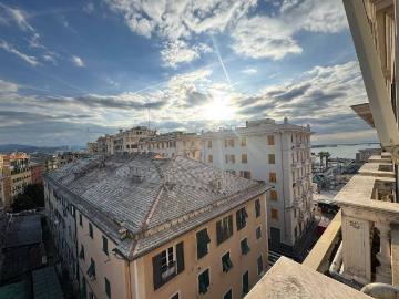 Appartamento in vendita a Genova GE