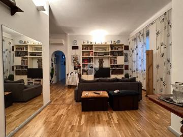 Appartamento in vendita a Genova GE