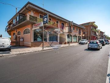Appartamento in vendita a Gravina Di Catania