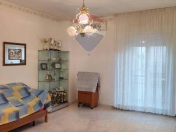 Appartamento in vendita a Paternò