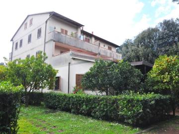 Appartamento in vendita a Pietrasanta LU