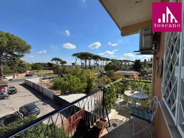 Appartamento in vendita a Roma RM