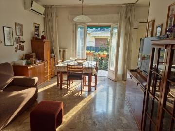 Appartamento in vendita di 60 m² in Via Giovanni Oberziner