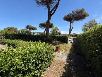 Appartamento in vendita di 75 m² in Via Ardeatina, 303