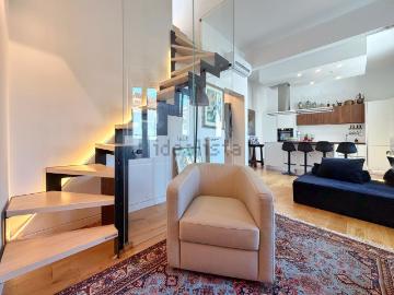 Appartamento in vendita di 75 m² in Via Bonifacio Lupi, 3