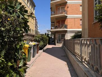 Appartamento in vendita di 75 m² in Via Giacomo...