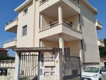 Appartamento in vendita di 79 m² in Via Villamiroglio, 15