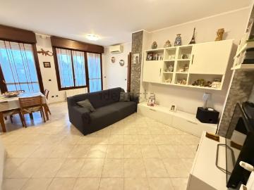 Appartamento in vendita di 85 m² in Via Stella del Sud, 4