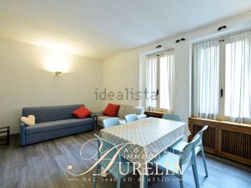 Appartamento in vendita di 93 m² in Vico Varese