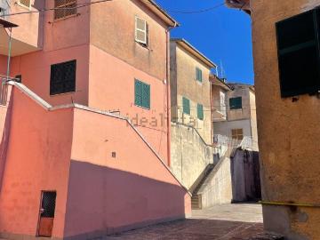 Appartamento in vendita di 90 m² in Circonvallazione...