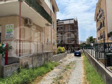 Appartamento in vendita di 90 m² in Via Della Liberta&apos