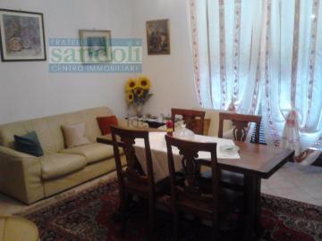 Appartamento in vendita di 90 m² in Via Giacomo Matteotti