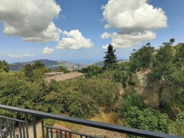 Appartamento in vendita di 90 m² in Via Giardino