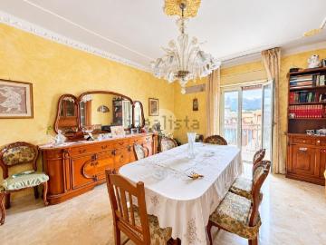 Appartamento in vendita di 95 m² in Via Mustica Giuseppe, 1