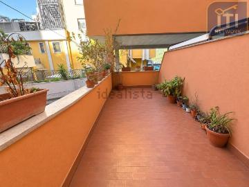 Appartamento in vendita di 95 m² in Viale di Trastevere