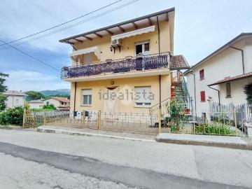 Appartamento in vendita di 100 m² in Via 1º Maggio
