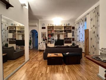 Appartamento in vendita di 100 m² in Via Giuseppe...