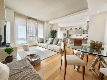 Appartamento in vendita di 104 m² in Via Trieste, 1