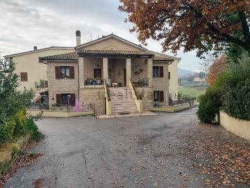 Appartamento in vendita di 105 m² in Strada di San Germano