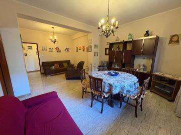 Appartamento in vendita di 106 m² in Via Alberto Mario, 4