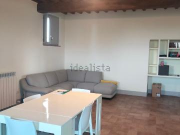 Appartamento in vendita di 108 m² in Strada Radi