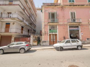 Appartamento in vendita di 110 m² in Via Antonio Canova, 13
