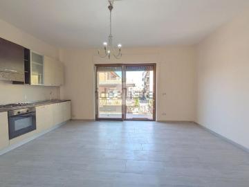 Appartamento in vendita di 110 m² in Via Francesco Nigrò, 8