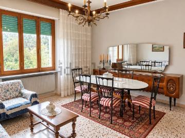 Appartamento in vendita di 110 m² in Viale Antonio Gramsci