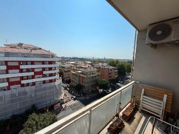 Appartamento in vendita di 112 m² in Via Antonio Roiti
