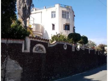 Appartamento in vendita di 116 m² in Via Vampolieri