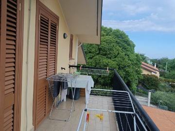 Appartamento in vendita di 120 m² in Via Gian Lorenzo...
