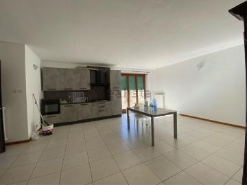 Appartamento in vendita di 120 m² in Strada Ormedello