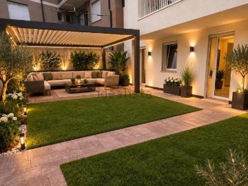 Appartamento in vendita di 121 m² in Via Pilade...