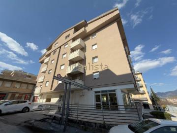 Appartamento in vendita di 125 m² in Viale Martiri della...