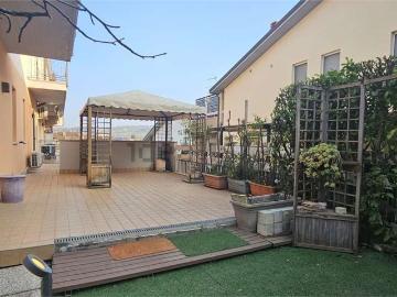 Appartamento in vendita di 126 m² in Via Pisacane