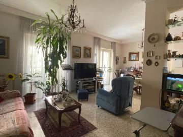Appartamento in vendita di 130 m² in Via Adolfo Omodeo, 3