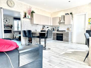 Appartamento in vendita di 135 m² in Strada di Settimo