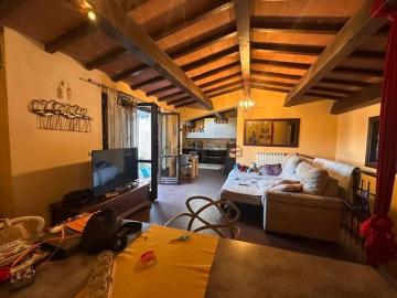 Appartamento in vendita di 150 m² in Via della Treggia