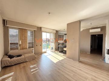 Appartamento in vendita di 210 m² in Via Volpino Inferiore