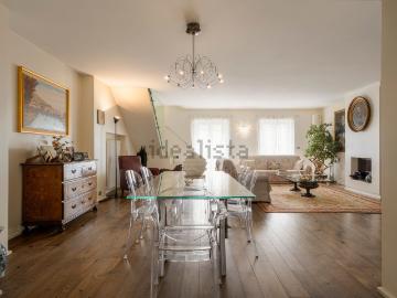 Appartamento in vendita di 237 m² in Via Santa Croce, 46