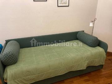 Appartamento via Lorenzo de' Medici, Vittoria...