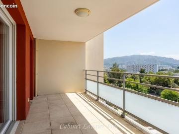 Appartement 4 pièces 83 m²