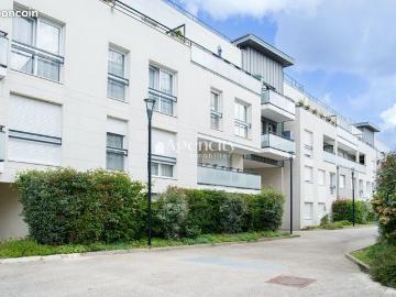Appartement 4 pièces 90 m²