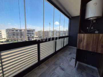 Appartement 94 m² à louer à Victoria