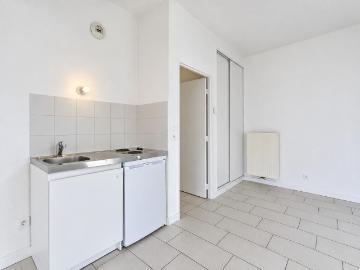 4 place Camille Georges Lyon 69002 T1 Non meublé 740 €CC